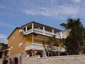 APARTMENT HOUSE 250M FROM THE SEA (00297)